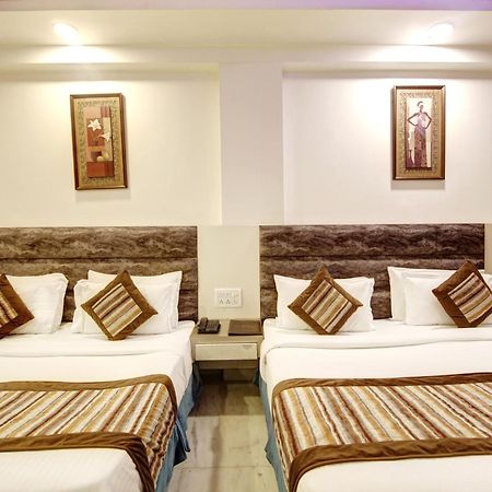 Hotel All Iz Well-By Haveliya Hotels- Traveller'S Choice Award Winner 2025 Új-Delhi Kültér fotó